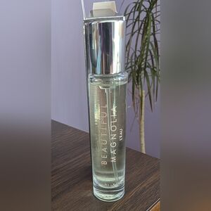 Estee Lauder Beautiful Magnolia L'Eau Travel Size